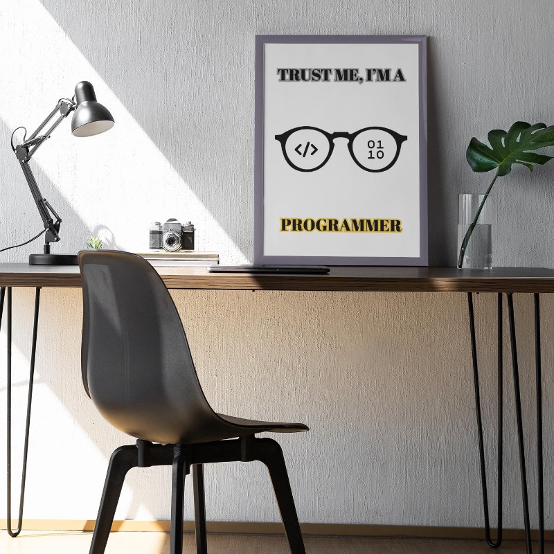 Komik Programcı Posteri Hata 4 - Office Tech Software incelemesi ve fiyatı